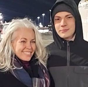 Meet your Posher, Gina